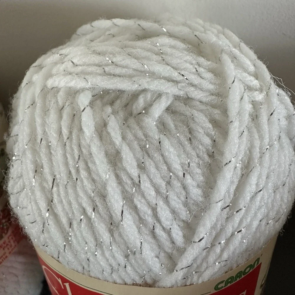 2 Skeins Caron Christmas Glitter Yarn 4 Ply Worsted Weight Acrylic 0101 White